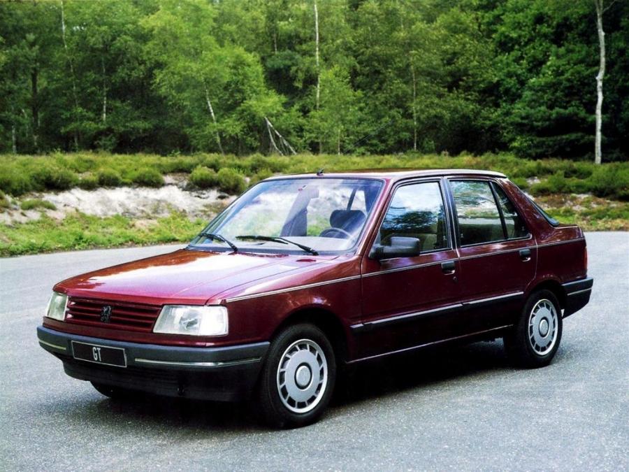  Peugeot 309 GT 5-Door 1985 года  (WW) (фото 2 из 10)